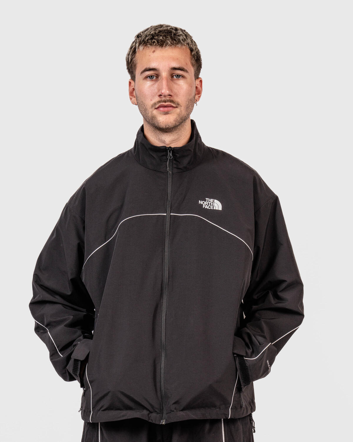 お得セット 【新品タグ付き】THE NORTH FACE PERIL WIND JACKET